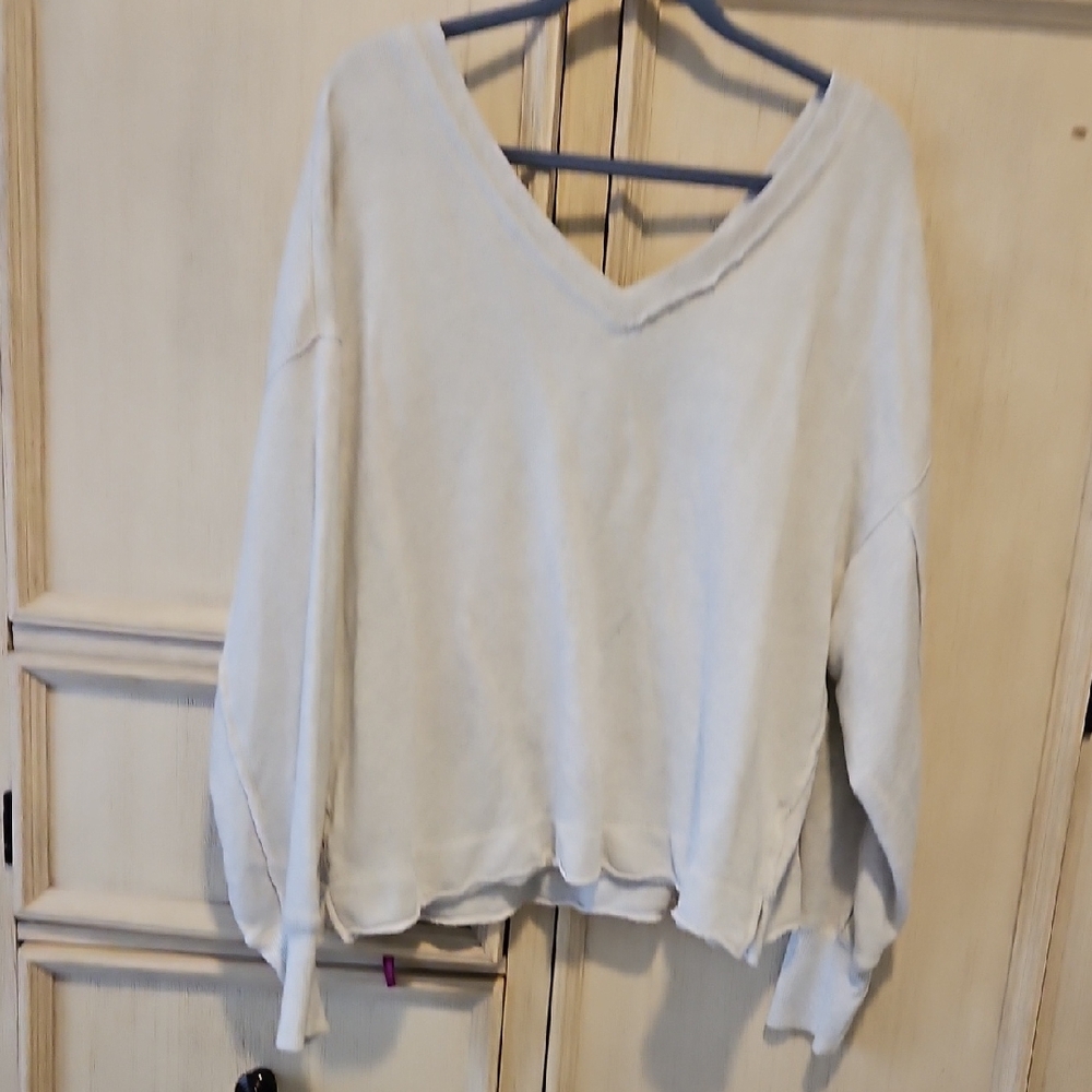 American Eagle Outfitters Cream Knit Pullover